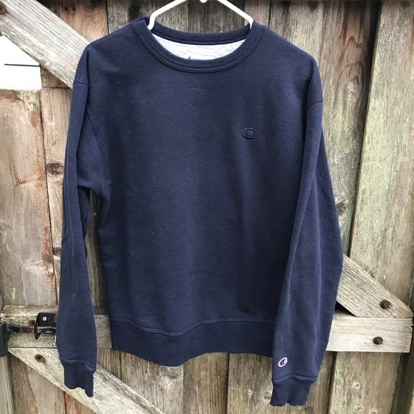 Champion Tops - Vintage Navy blue Champion sweatshirt size medium